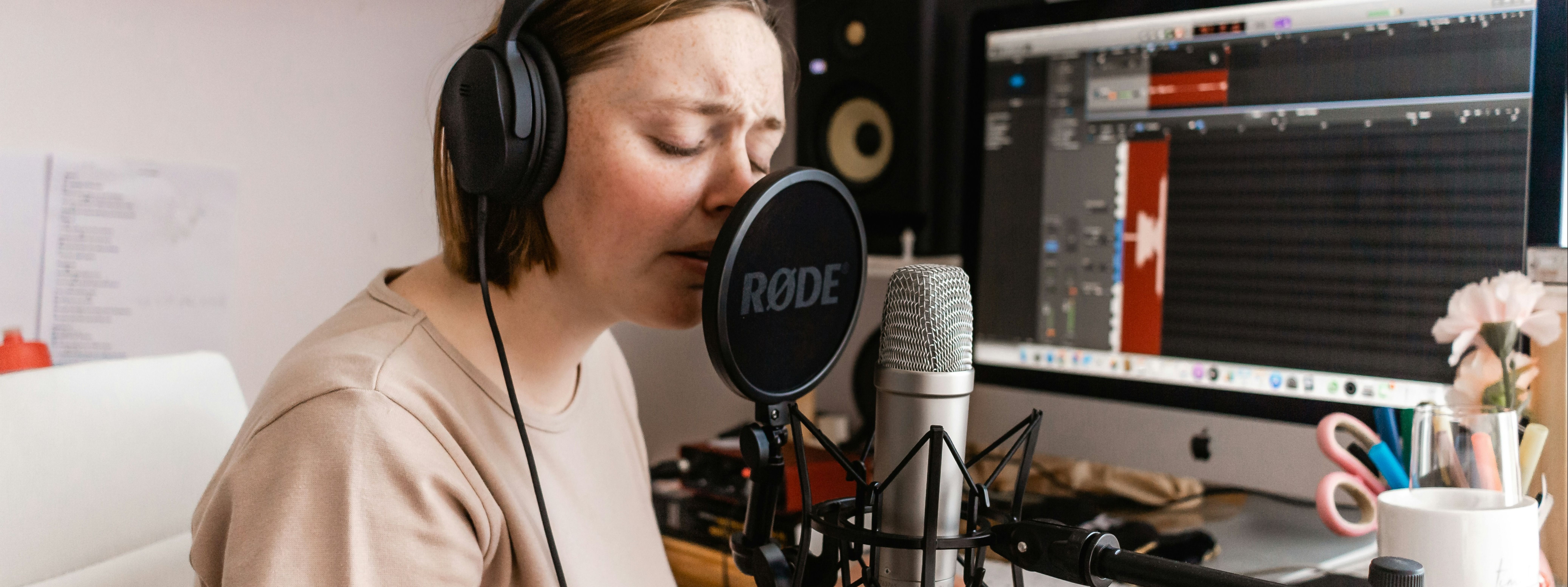 New edition of NPR’s ‘Sound Reporting’ shares tips on cultivating your unique voice
