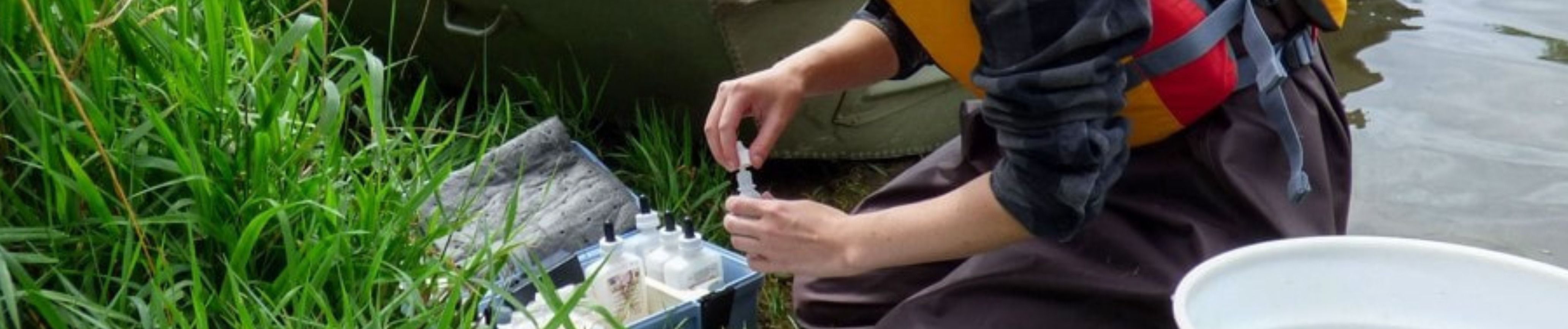 Many people are uncomfortable discussing their accomplishments in a job interview but hiding this information or being reluctant to talk about it is a huge mistake.