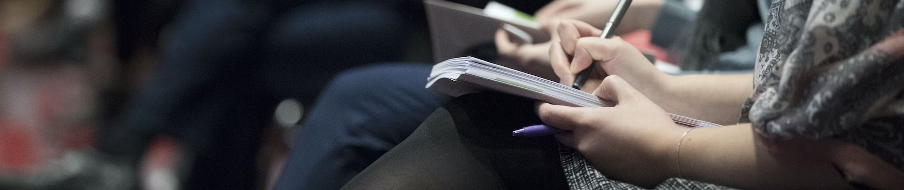 Years of chronic overwork, poor salaries, and stress-related burnout due to COVID-19 have led to a human resources crisis in the Canadian healthcare system.