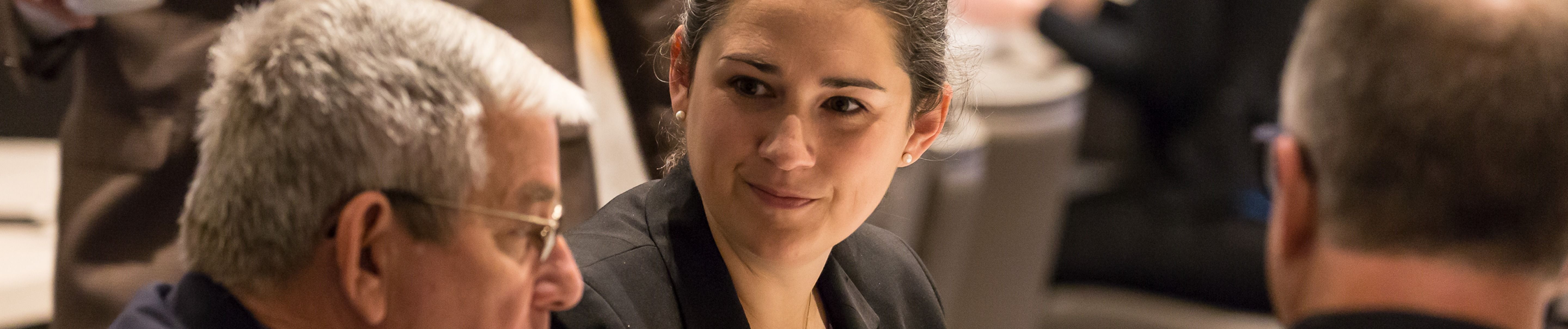 Learn to craft a short elevator pitch to help you network at a moment's notice.