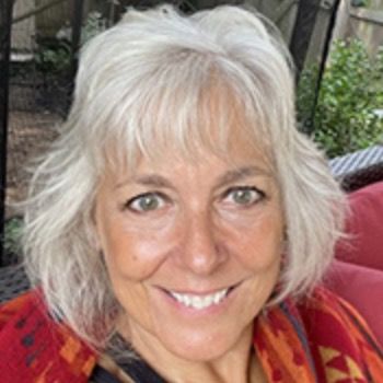 Author Lisa Bakewell