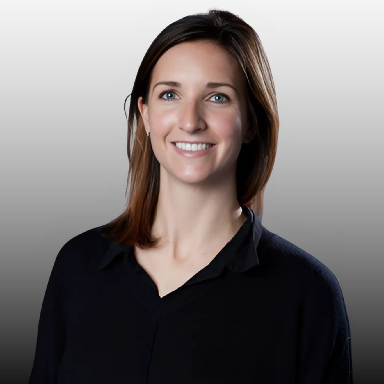Coach Leila Mackie