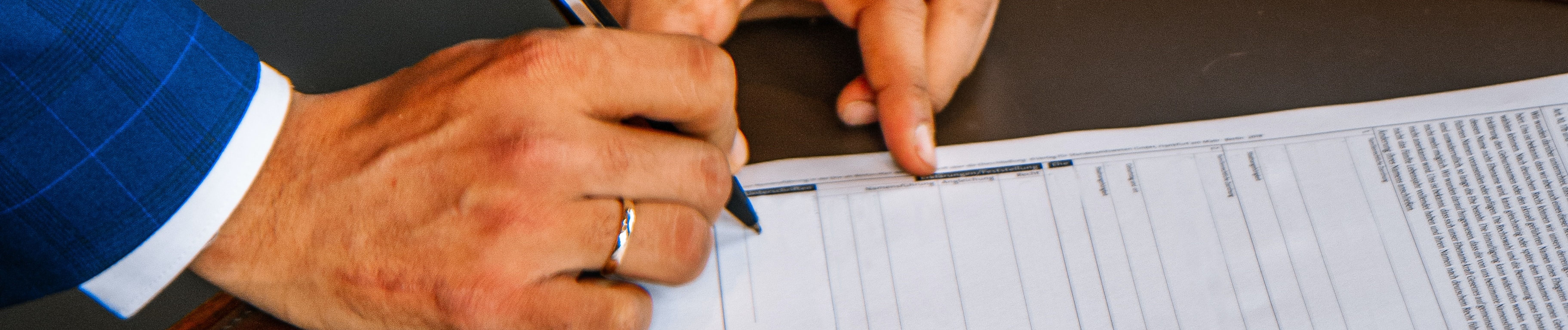 Employment agreements in local government management serve as a strategic tool to attract, retain, and motivate talented professionals. GovtJobs.com explores the rationale behind employment agreements in local government management and the benefits.